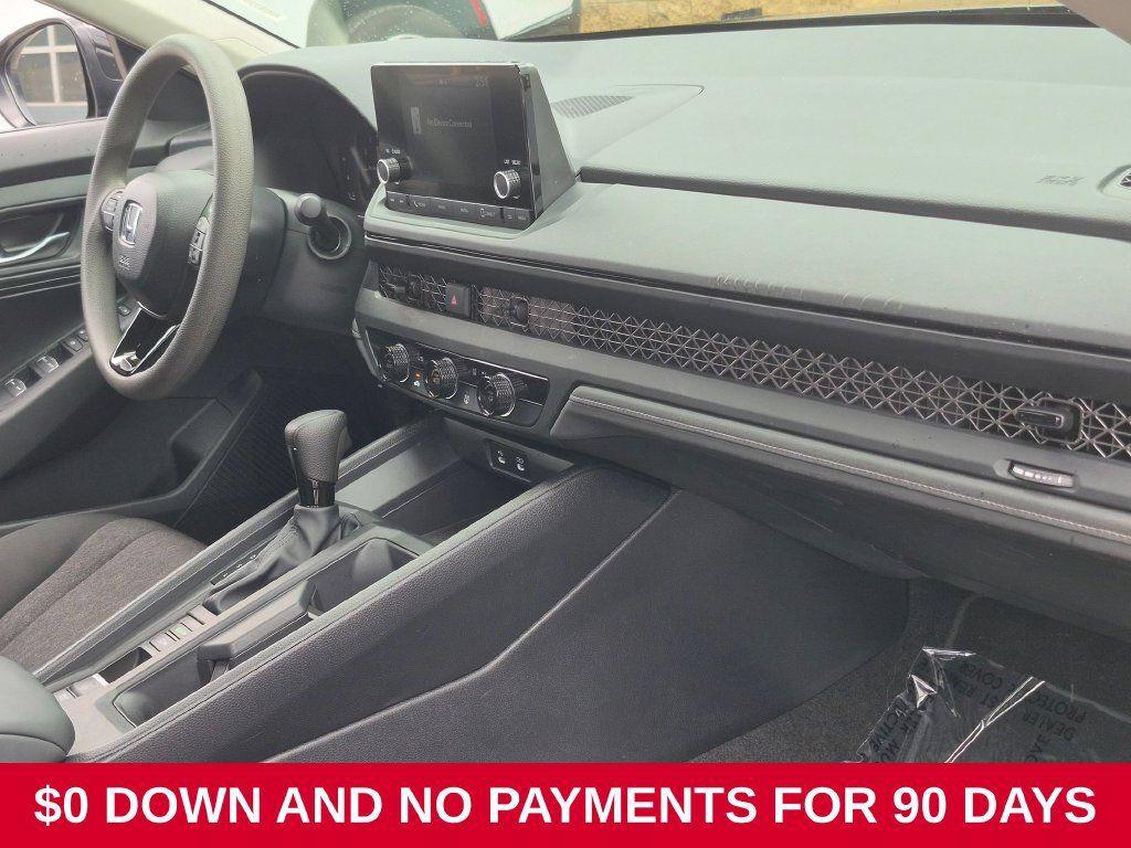 Used 2025 Honda Accord LX image 31
