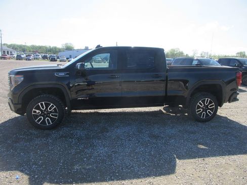 New 2026 GMC Sierra 1500 AT4 AWD/4WD image 9