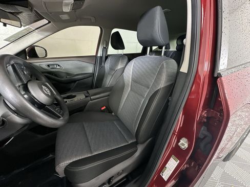 Used 2023 Nissan Rogue SV FWD image 11