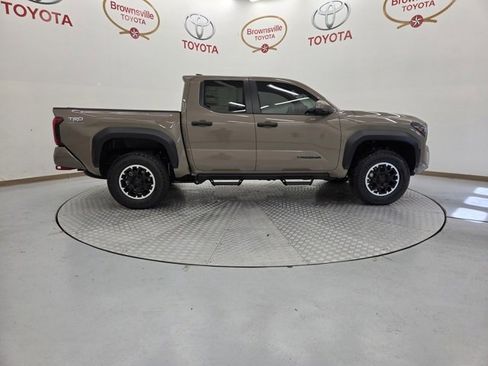 New 2026 Toyota Tacoma TRD Off-Road image 3