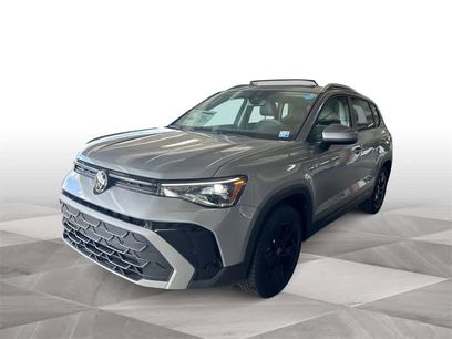 New 2025 Volkswagen Taos SE