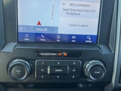 Used 2020 Ford F150 XLT w/ Equipment Group 302A Luxury AWD/4WD image 13