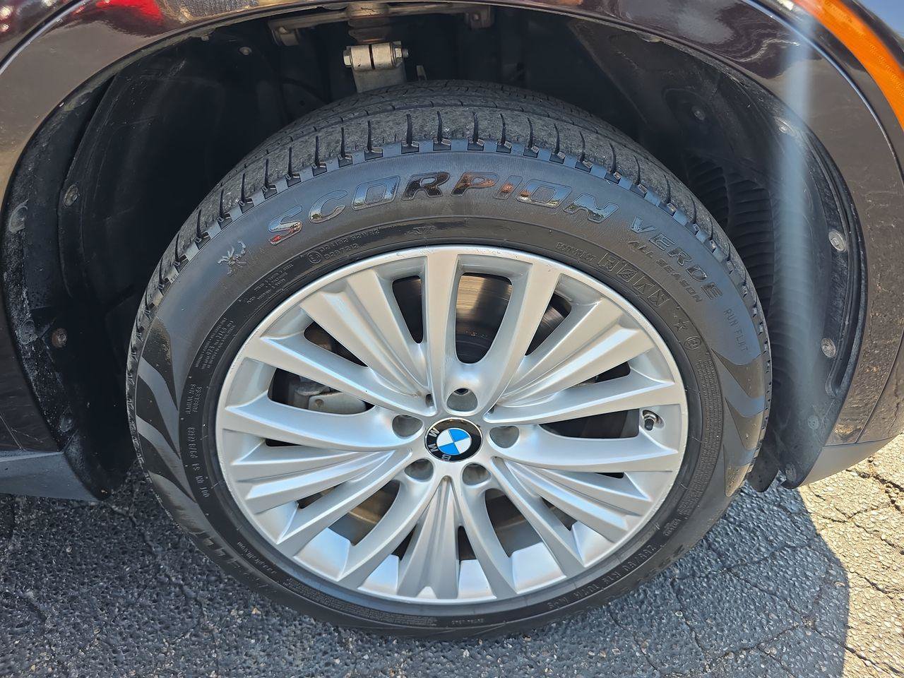 Used 2017 BMW X5 xDrive50i AWD/4WD image 16