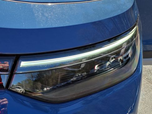 New 2026 Volkswagen Tiguan SE image 32