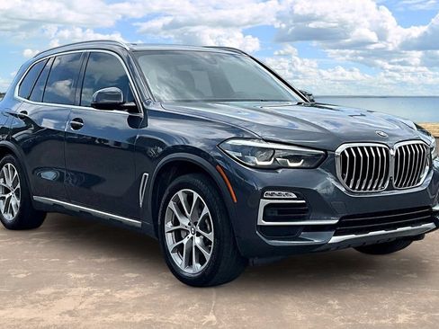 Used 2019 BMW X5 xDrive40i w/ Convenience Package AWD/4WD image 3