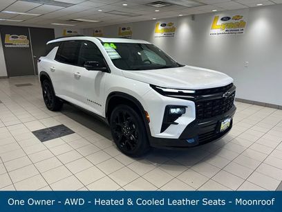 Used 2024 Chevrolet Traverse RS