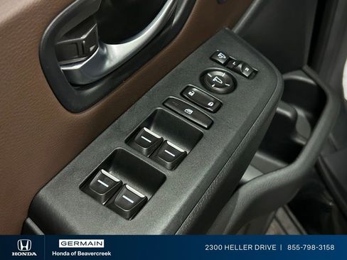 Certified 2025 Honda Pilot Elite image 18