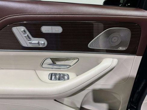 Used 2021 Mercedes-Benz Maybach GLS 600 4MATIC image 50