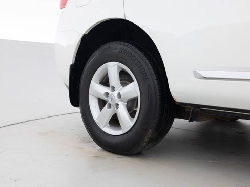 Used 2013 Nissan Rogue S w/ Special Edition Pkg image 19