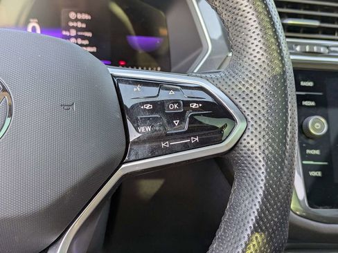 Used 2023 Volkswagen Tiguan SE R-Line FWD image 26