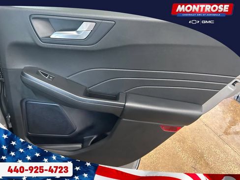 Used 2024 Ford Escape Platinum AWD/4WD image 28