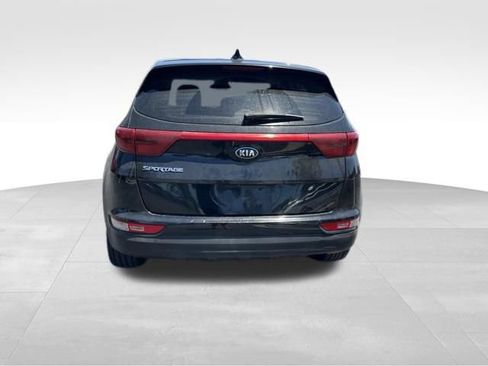 Used 2019 Kia Sportage LX AWD/4WD image 6