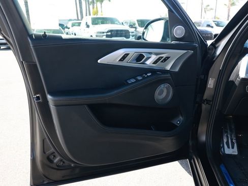 Used 2024 BMW XM AWD/4WD image 21