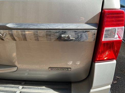 Used 2017 Ford Expedition EL Limited image 6