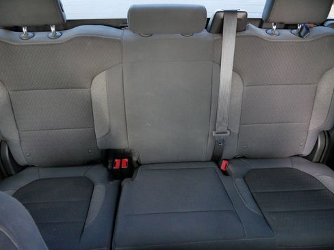 Used 2019 Chevrolet Silverado 1500 LT w/ All-Star Edition image 19