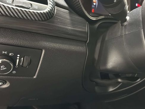 Used 2021 Jeep Grand Cherokee Altitude AWD/4WD image 33