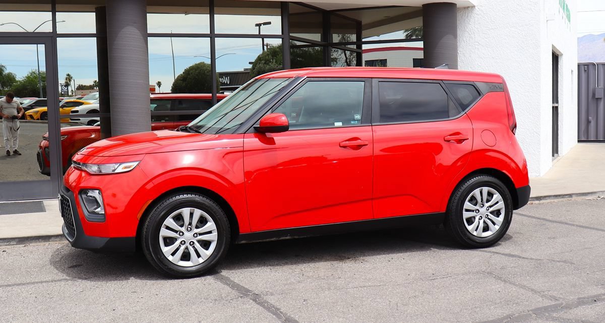 Used 2020 Kia Soul LX FWD image 7