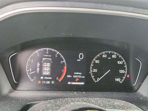 Used 2025 Honda Pilot Touring image 5