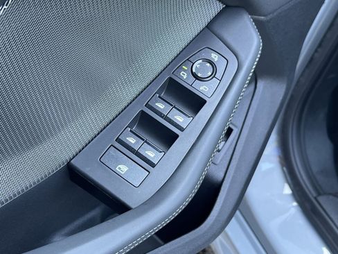 New 2026 BMW 228i xDrive w/ Technology Package image 12