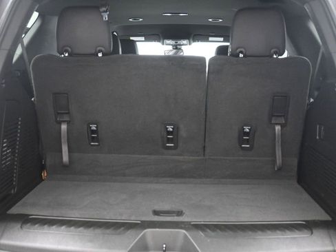 Used 2022 Chevrolet Tahoe LT AWD/4WD image 16