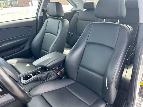 Used 2008 BMW 128i Coupe image 23