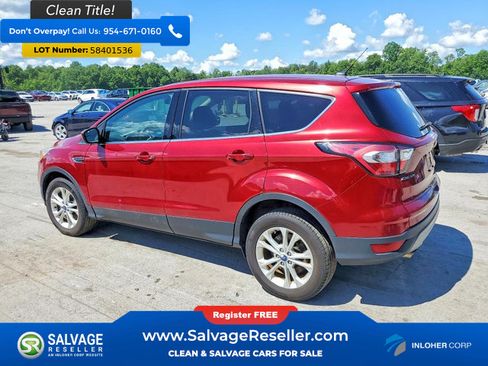 Used 2017 Ford Escape SE AWD/4WD image 3