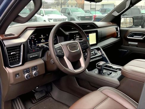 Used 2025 GMC Sierra 1500 Denali w/ Technology Package image 15