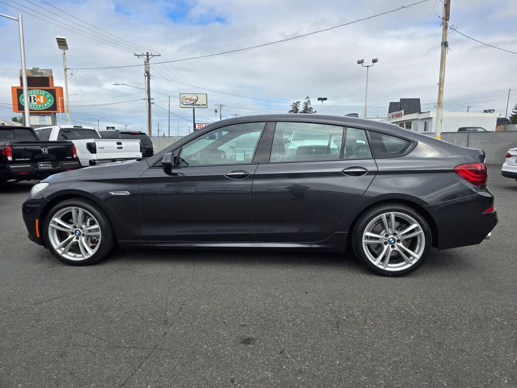 Used 2017 BMW 535i Gran Turismo RWD image 9