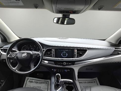 Used 2018 Buick Enclave Essence AWD/4WD image 19