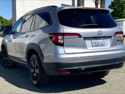 Used 2022 Honda Pilot TrailSport image 12