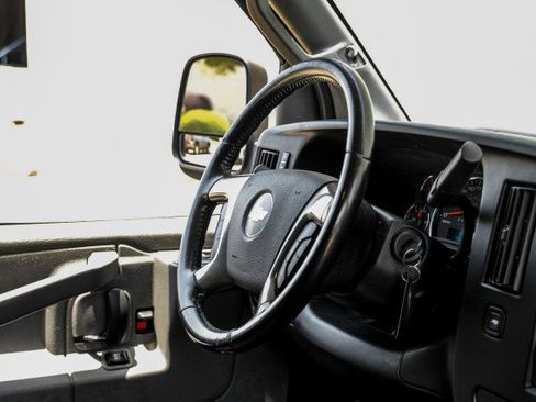 Used 2019 Chevrolet Express 2500 Extended w/ Driver Convenience Package RWD image 14