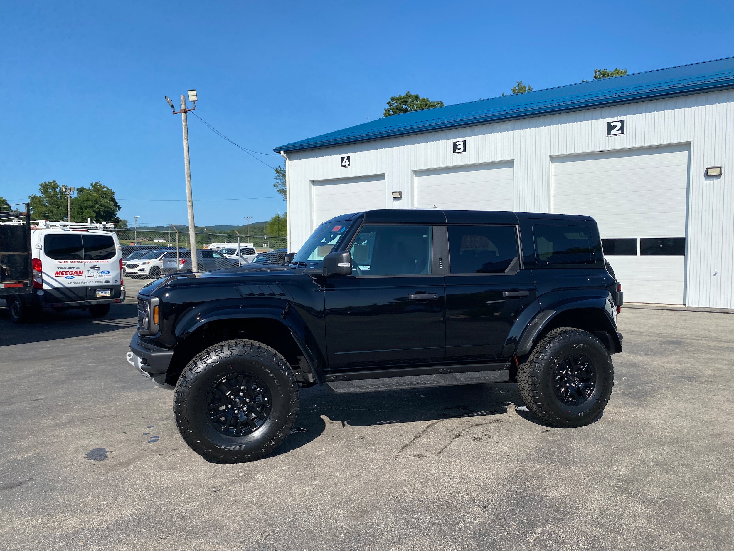 New 2026 Ford Bronco Raptor AWD/4WD image 5