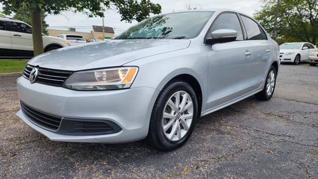 Used 2013 Volkswagen Jetta SE FWD image 5