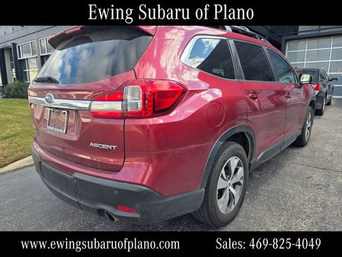 Used 2022 Subaru Ascent Premium w/ Convenience Package image 2