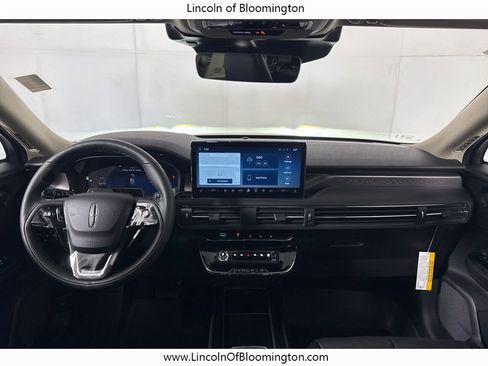 New 2026 Lincoln Corsair Reserve image 28