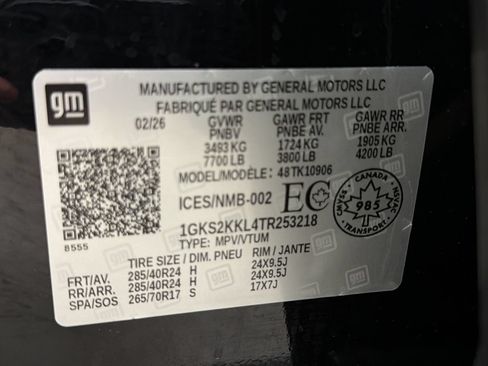 Used 2026 GMC Yukon XL Denali Ultimate AWD/4WD image 41