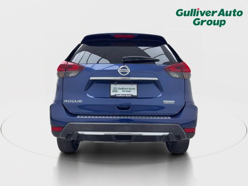 Used 2020 Nissan Rogue S w/ Special Edition Package FWD image 7