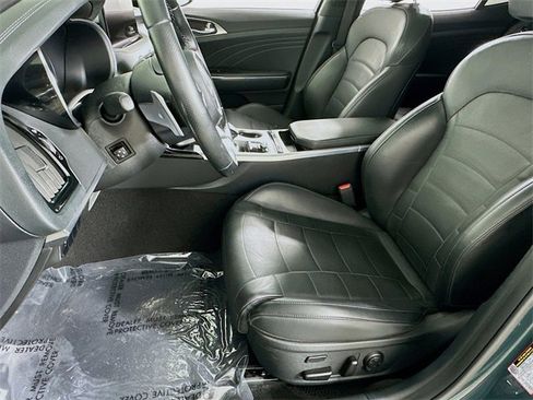 Used 2023 Kia Stinger GT2 image 9