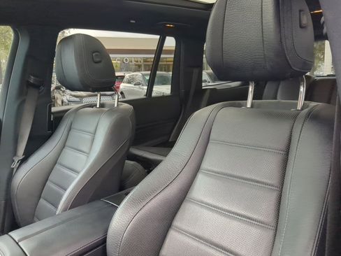 Used 2022 Mercedes-Benz GLS 450 4MATIC image 10