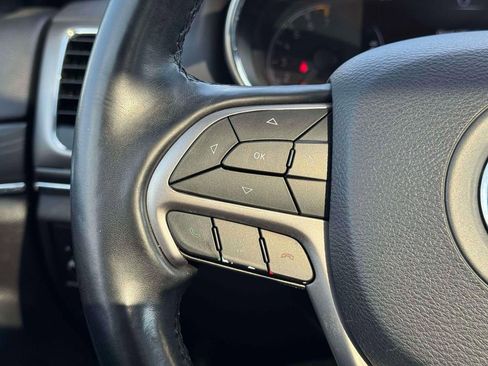 Used 2019 Jeep Grand Cherokee Limited w/ Luxury Group II image 22