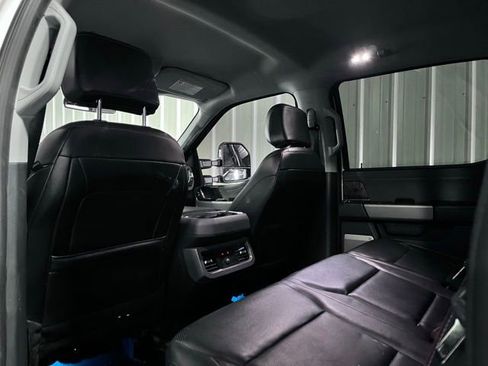 Used 2024 Ford F250 Lariat w/ FX4 Off-Road Package AWD/4WD image 11