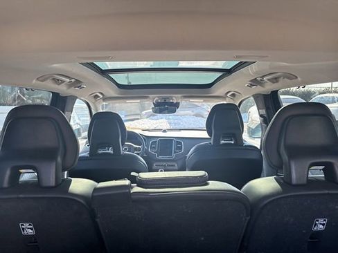 Used 2022 Volvo XC90 T8 Inscription w/ Advanced Package image 12