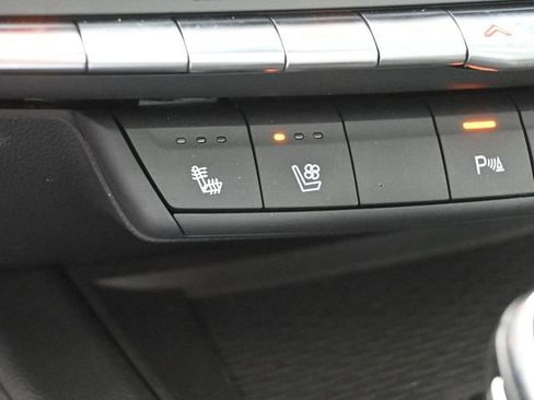 Used 2024 Cadillac CT4 V w/ LPO, ONYX Package image 25