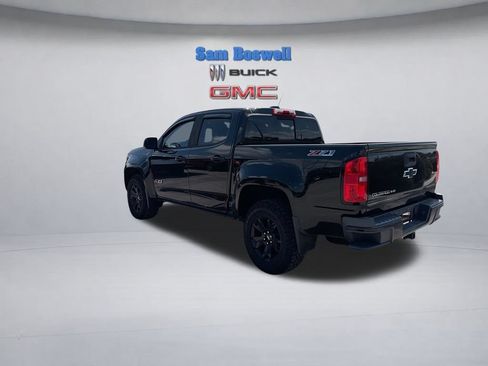 Used 2017 Chevrolet Colorado Z71 w/ Z71 Midnight Edition AWD/4WD image 8