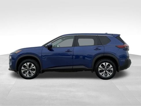 Used 2022 Nissan Rogue SV image 6