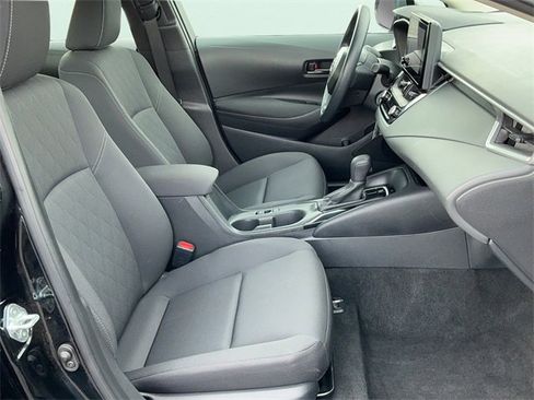 Used 2024 Toyota Corolla LE image 17