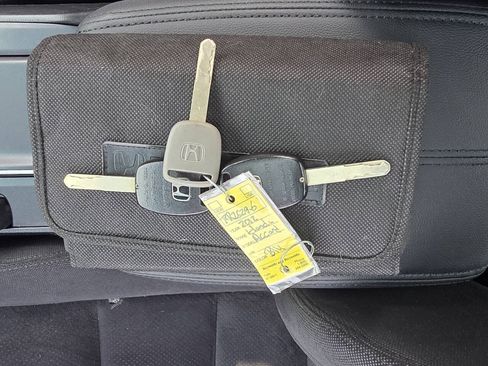 Used 2012 Honda Accord EX image 21