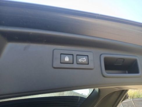 Used 2021 Subaru Forester Limited w/ Popular Package #3 AWD/4WD image 10