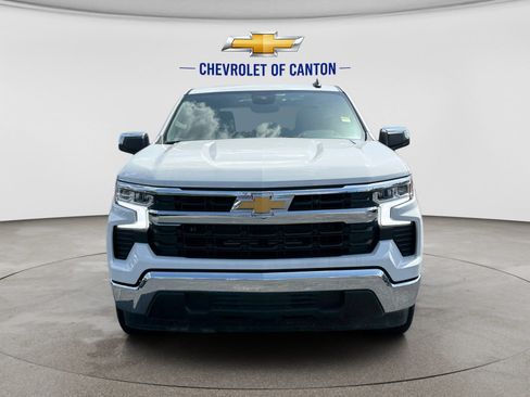 Used 2026 Chevrolet Silverado 1500 LT RWD image 2