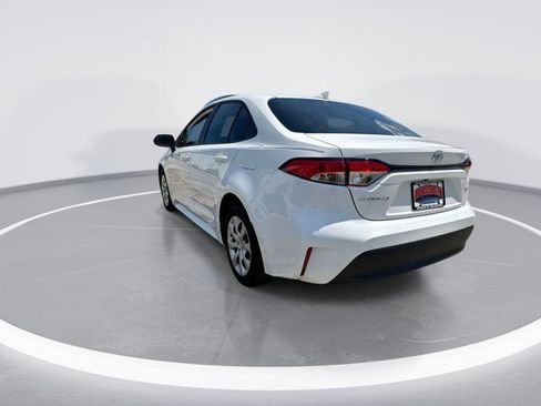 Used 2025 Toyota Corolla LE FWD image 8